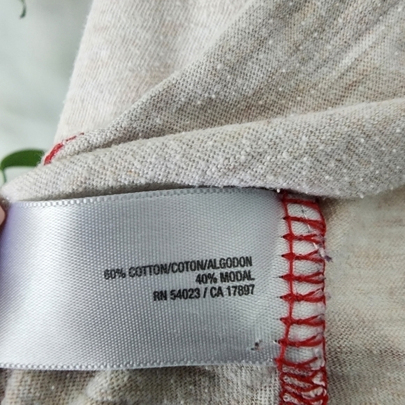 Old Navy Vintage long sleeve t-shirt medium - Picture 4 of 4